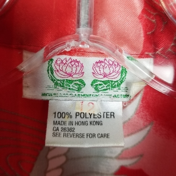 Vintage Kimono Robe Jacket Asian Bird Print Shiny Red White Clouds Missing Belt - Picture 4 of 9